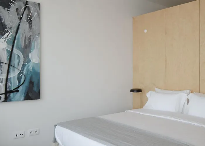 Urban Residences Sacadura *