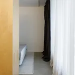 Urban Residences Sacadura דירה