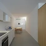 Urban Residences Sacadura *