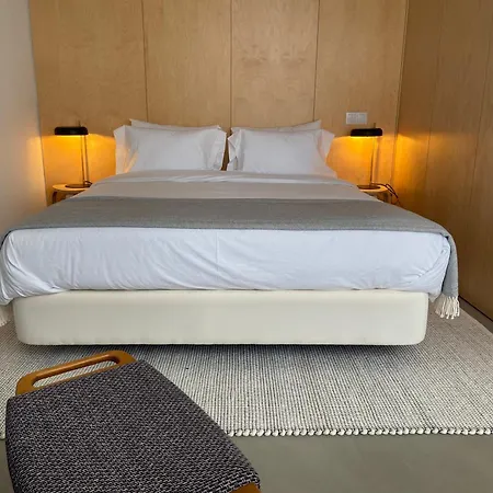 Urban Residences Sacadura شقة *