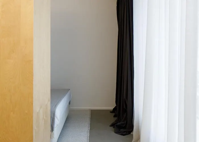 Urban Residences Sacadura Apartment